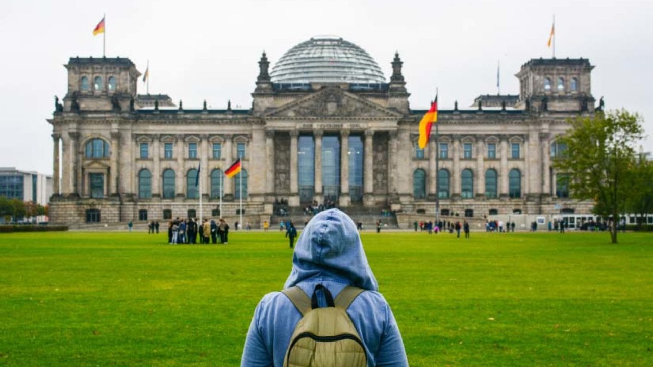 ویزای دانشجویی