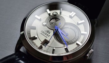 ساعت اورینت