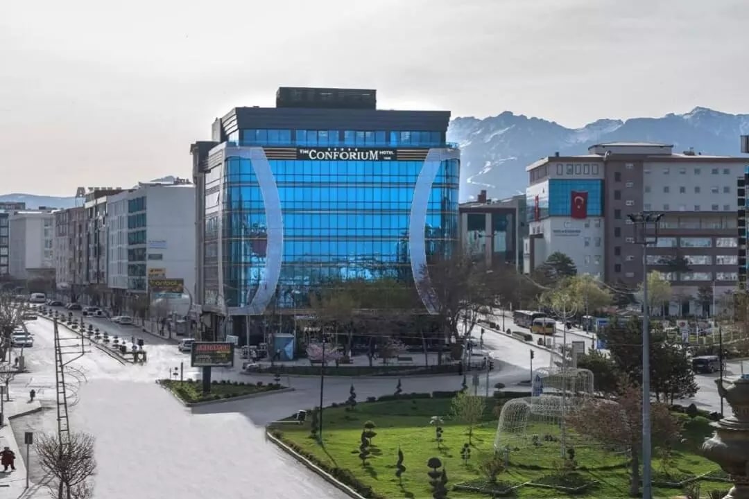 The Conforium Hotel Van