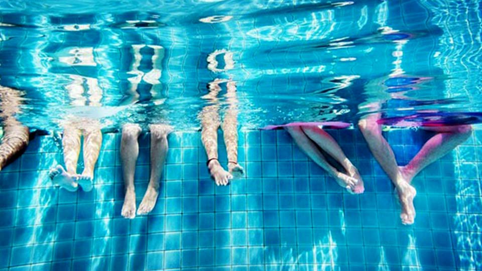 آب درمانی برای زانو