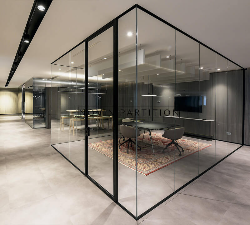 پارتیشن شیشه‌ای