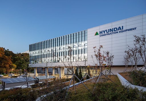 تجهیزات برق صنعتی هیوندای