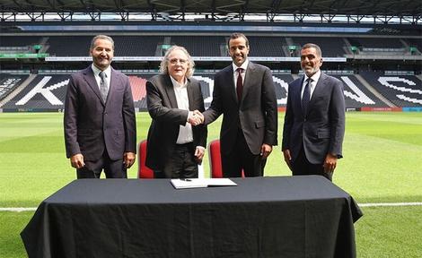 امضای فروش باشگاه انگلیسی