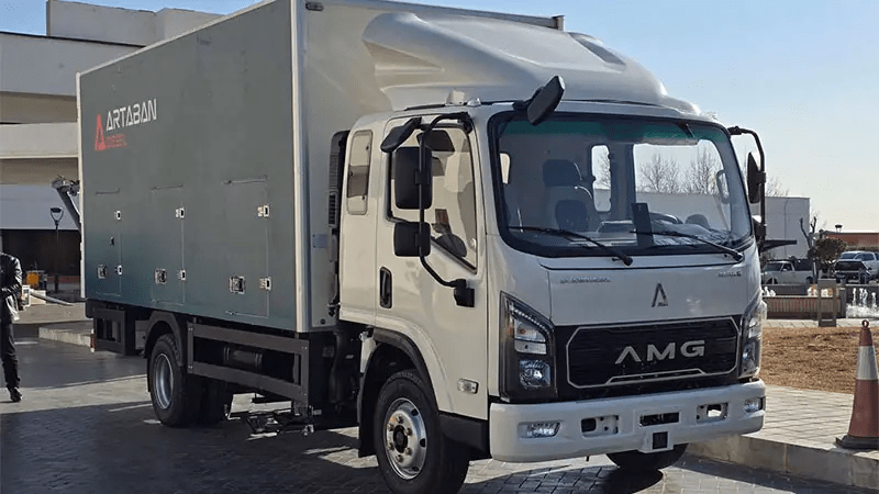 طراحی مدرن و ارگونومیک؛ برگ برنده کامیونت آترا