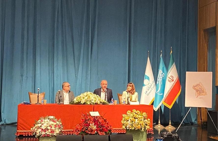 آیدین آغداشلو: نقاشی خانه اصلی من است