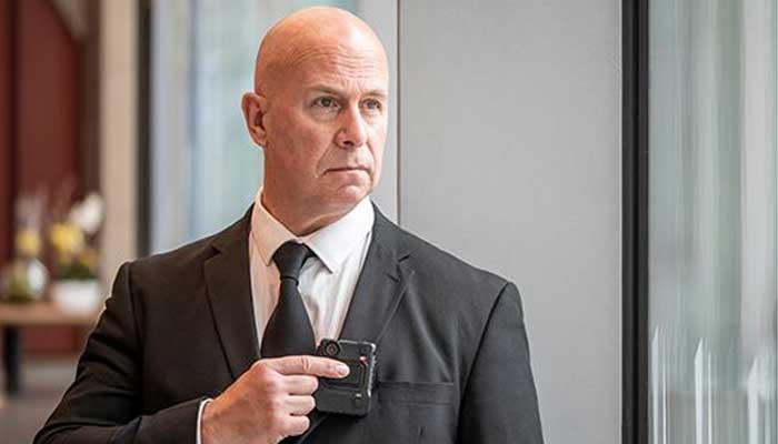 آیا باتری بادی کمرا برای یک شیفت ۱۲ ساعته دوام می‌آورد؟