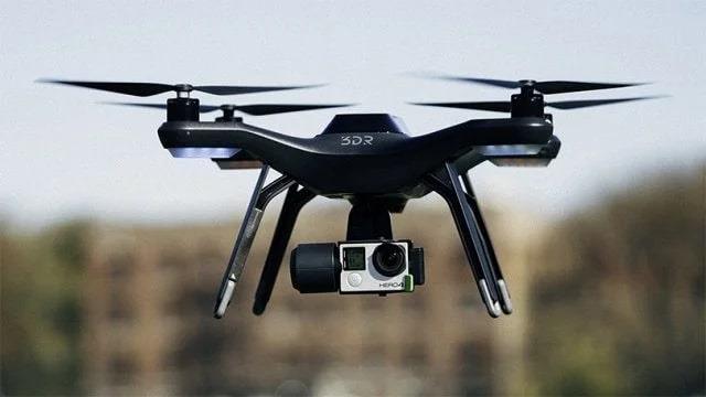 پهپاد در کشاورزی مدرن (AgriTech)