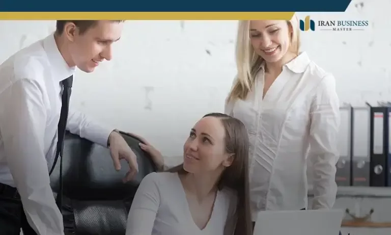 عدم استفاده از سیستم ارزیابی عملکرد واقعی