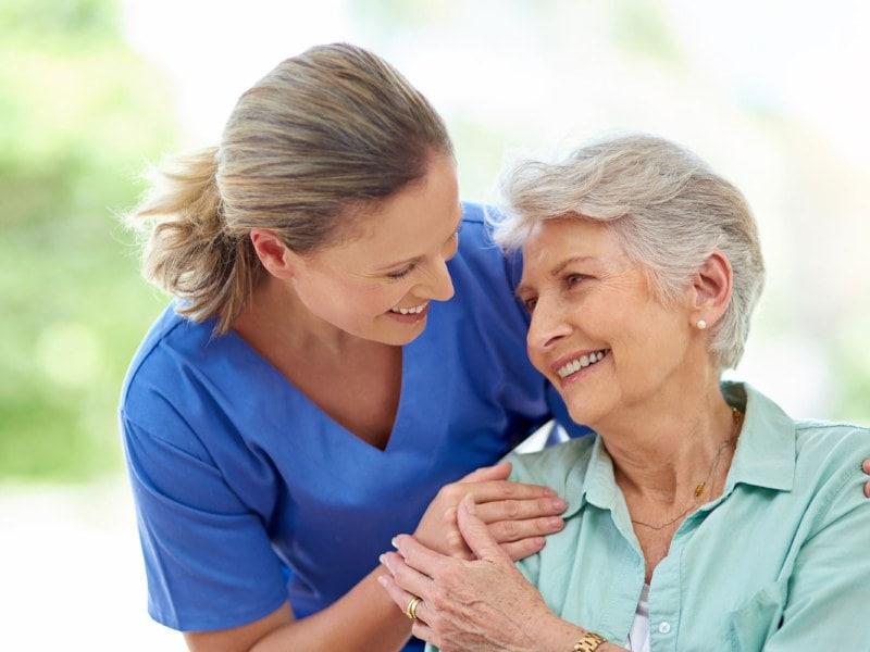 نکات اساسی برای یافتن پرستار حرفه ای