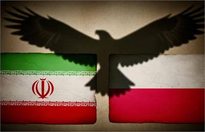 از ورشو تا تهران: درسی که محاکمهٔ رهبران لهستان به ایرانِ امروز می‌دهد.