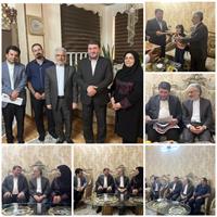 دیدار و تجلیل استانداریزد از پیشکسوت رسانه ای استان یزد