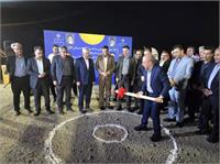 کارخانه‌دار و کارگر؛ دست در دست برای ساختن سقف‌های زندگی