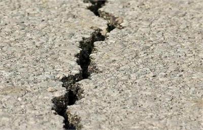 زمین‌لرزه ۵.۱ ریشتری در بلوک جیرفت؛ تیم‌های ارزیاب در حال بررسی خسارات احتمالی