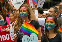 ماجرای رژه افتخار همجنس بازان