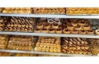 بررسی بازار شیرینی و آجیل‌فروشان در آستانه شب یلدا: قطاب ۳۰۰ هزار تومانی، باقلوا ۵۰۰ هزار تومانی