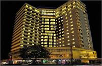 اقامت در کدام بهتر است؛ هتل جواد یا سی نور؟