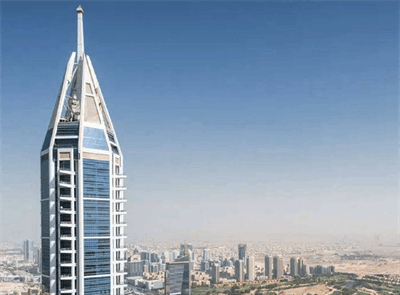 توقف فعالیت بیمارستان ایرانیان، مدارس ایرانی و همچنین «باشگاه ایرانیان» در دبی