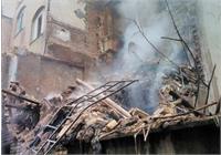 تهران/ ساختمان ۳طبقه بر اثر آتش سوزی فرو ریخت!