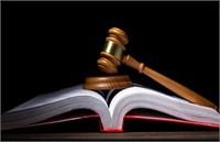 وکیل از جرم دفاع نمی کند!