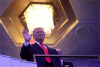 اهدای جایزه صلح فیفا به دونالد ترامپ در حاشیه قرعه‌کشی جام جهانی