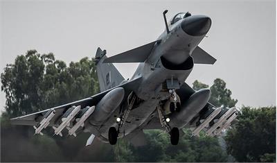 خرید هواپیماهای جنگنده چینی توسط ایران