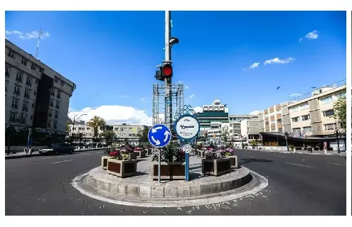 بازار منیریه بازار اسکیت، اسکوتر برقی و هاوربرد به کدام سمت می‌رود؟