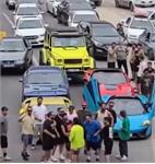 ماجرای بسته شدن جاده فیروزکوه توسط خودروهای لوکس + ویدیو