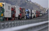 صف ۸۰۰ کامیون به دلیل قطعی اینترنت افغانستان