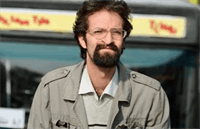 فواد شمس، روزنامه‌نگار و تحلیلگر سیاسی، به زندگی خود پایان داد