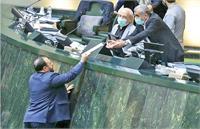 بودجه 1400 برگی از یک «ناکامی بزرگ» است/عملکرد بانک ها؛ نتیجه رانت و فساد