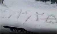 برف تابستانی کاشان شایعه بود؟