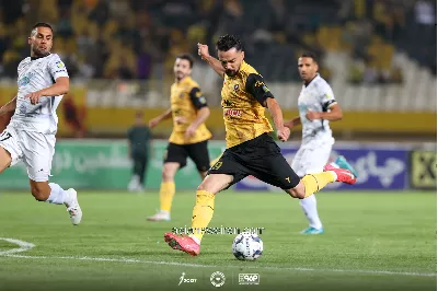 بازی سپاهان و مس شهربابک امروز ۳ آبان؛ ساعت شروع و شرایط بلیت
