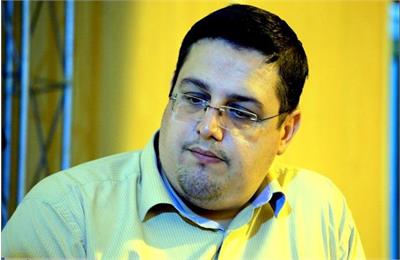 بی‌حجابی عامل خودارضایی جوانان است!