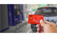 بررسی پیشنهاد انتقال سهمیه بنزین به کارت ملی