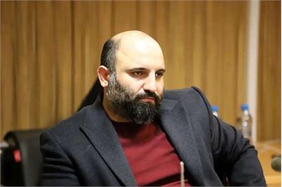 رضا عاشری، عضو شورای رشت به اتهام «تشویش اذهان عمومی» احضار شد