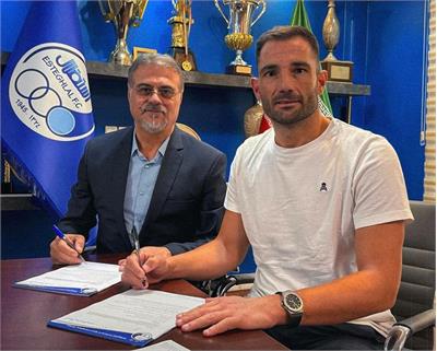 آدان، دروازه‌بان اسبق رئال مادرید در دروازه استقلال تهران