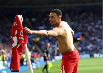 بمب خبری فوتبال جهان: خداحافظ لیورپول!