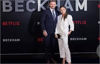 دیوید و ویکتوریا بکهام در مراسم نمایش جنجالی نتفلیکس/پسربچه لجباز منچستر چگونه یک جنتلمن شد؟