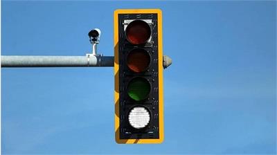 چراغ راهنمایی چهاررنگ به زودی در جاده‌های آمریکا