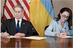 توافق تاریخی آمریکا و اوکراین: شراکت در ثروت معدنی اوکراین!