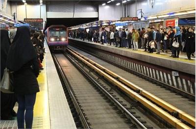 ماجرای کارآفرین ناامید، که قصد خودسوزی در مترو داشت