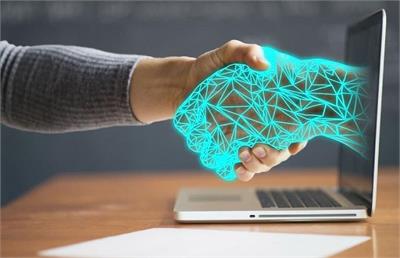 سواد فناورانه چیست و چه تاثیری در محیط کار دارد؟