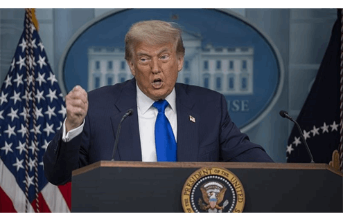 رئیس‌جمهور آمریکا در کاخ سفید ادعا کرد: بیش از یک جلسه برگزار شده است. ترامپ: آمریکا اکنون در حال مذاکره فعال با ایران است! +