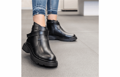 بوت و نیم بوت زنانه و مردانه برتونیکس؛ ترکیب راحتی، شیک بودن و دوام