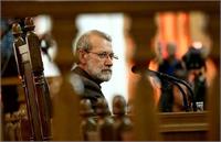 علی لاریجانی بر دلیل رد صلاحیتش «اصرار» می ورزد