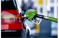 با اجرای مصوبه دولت، قیمت بنزین به ۵۵۰۰ تومان می‌رسد!