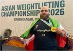 شکستن رکورد جهانی وزنه‌برداری توسط علیرضا یوسفی