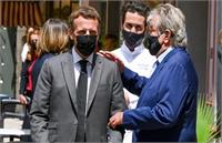 «سیلی زدن» به  امانوئل مکرون چه معنایی داشت؟