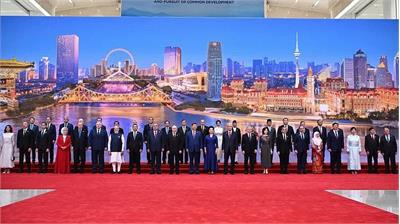 ماجرای غیبت پزشکیان در عکس یادگاری اجلاس شانگهای!