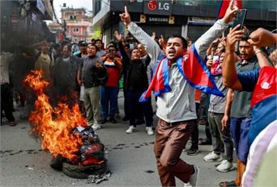 ماجرای اعتراضات مردم نپال